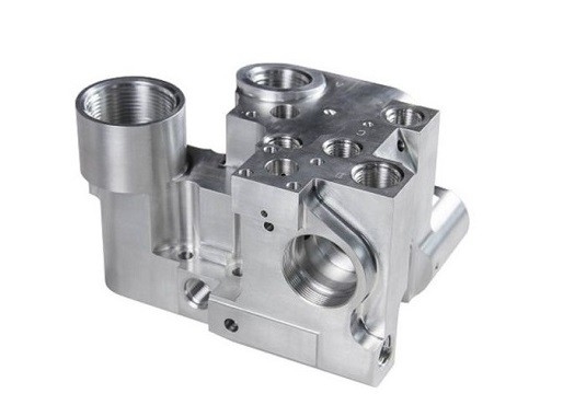 Cojín de enfriamiento de torneado de encargo Lap Joint Flange de la protuberancia de aluminio del servicio del CNC