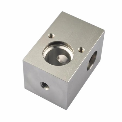 El trabajar a máquina modificado para requisitos particulares piezas de la precisión de la fresadora del CNC del router de OEM/ODM 5 AXIS